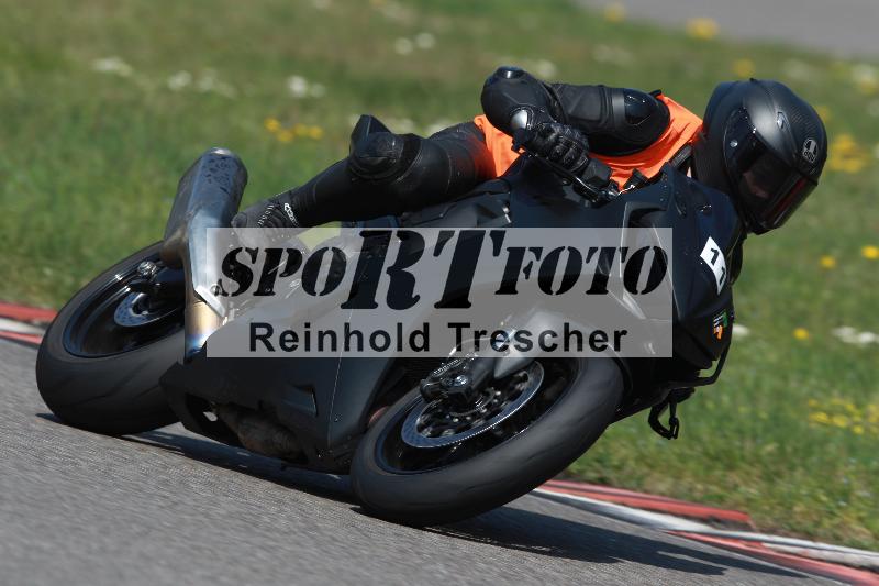 /Archiv-2022/06 15.04.2022 Speer Racing ADR/Instruktorengruppe/11